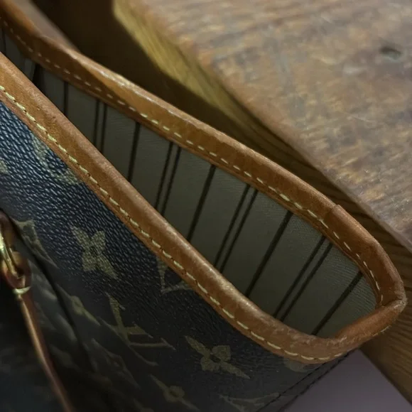 Louis Vuitton Neverfull Gm - Picture 10 of 12